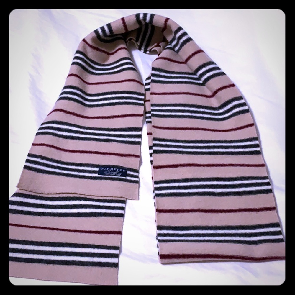 BURBERRY scarf- Authentic